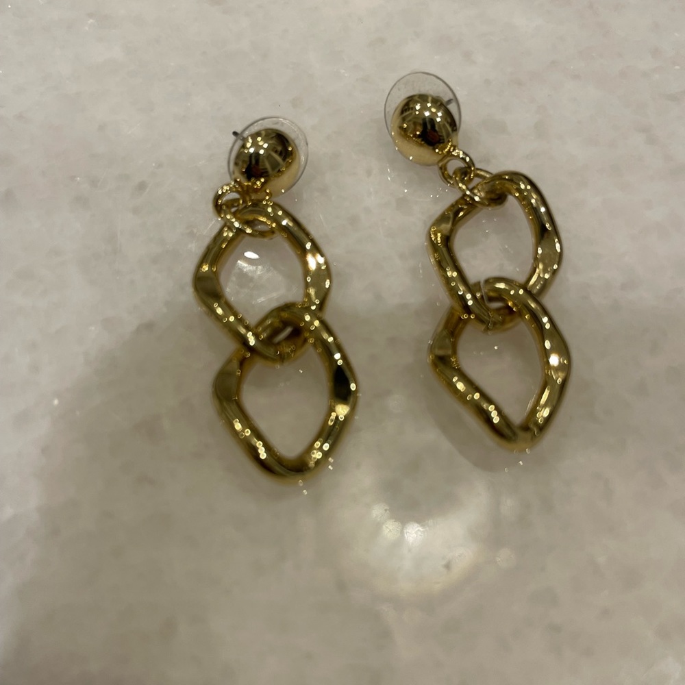 Gold plated chain link earrings